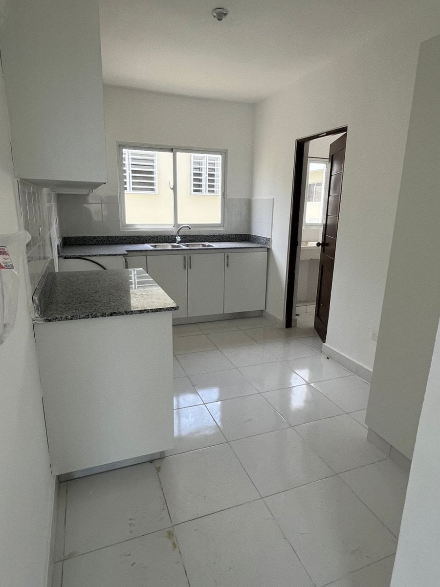 Apartamento en alquiler avenida Jacobo Majluta – foto 3
