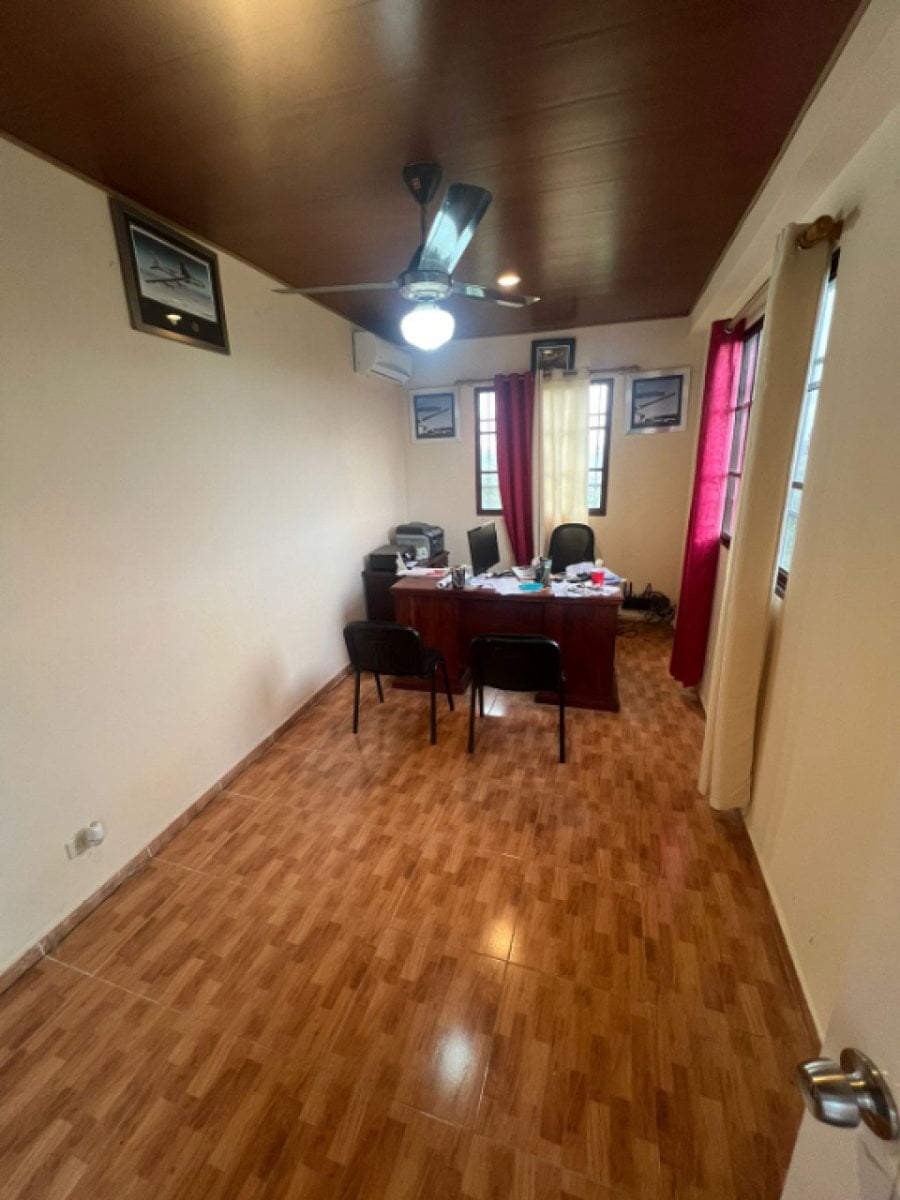 CASA AMUEBLADA CON FINCA – foto 4