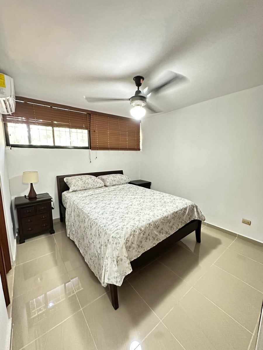 Apartamento amueblado en alquiler frente al mar Juan Dolió – foto 4