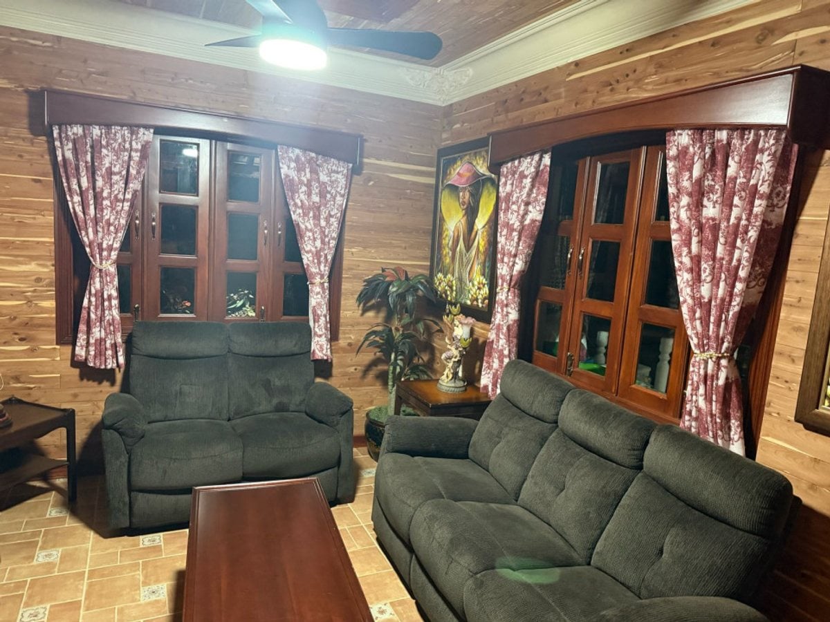 Casa de Lujo en Bonao, Sector Blanco – foto 8