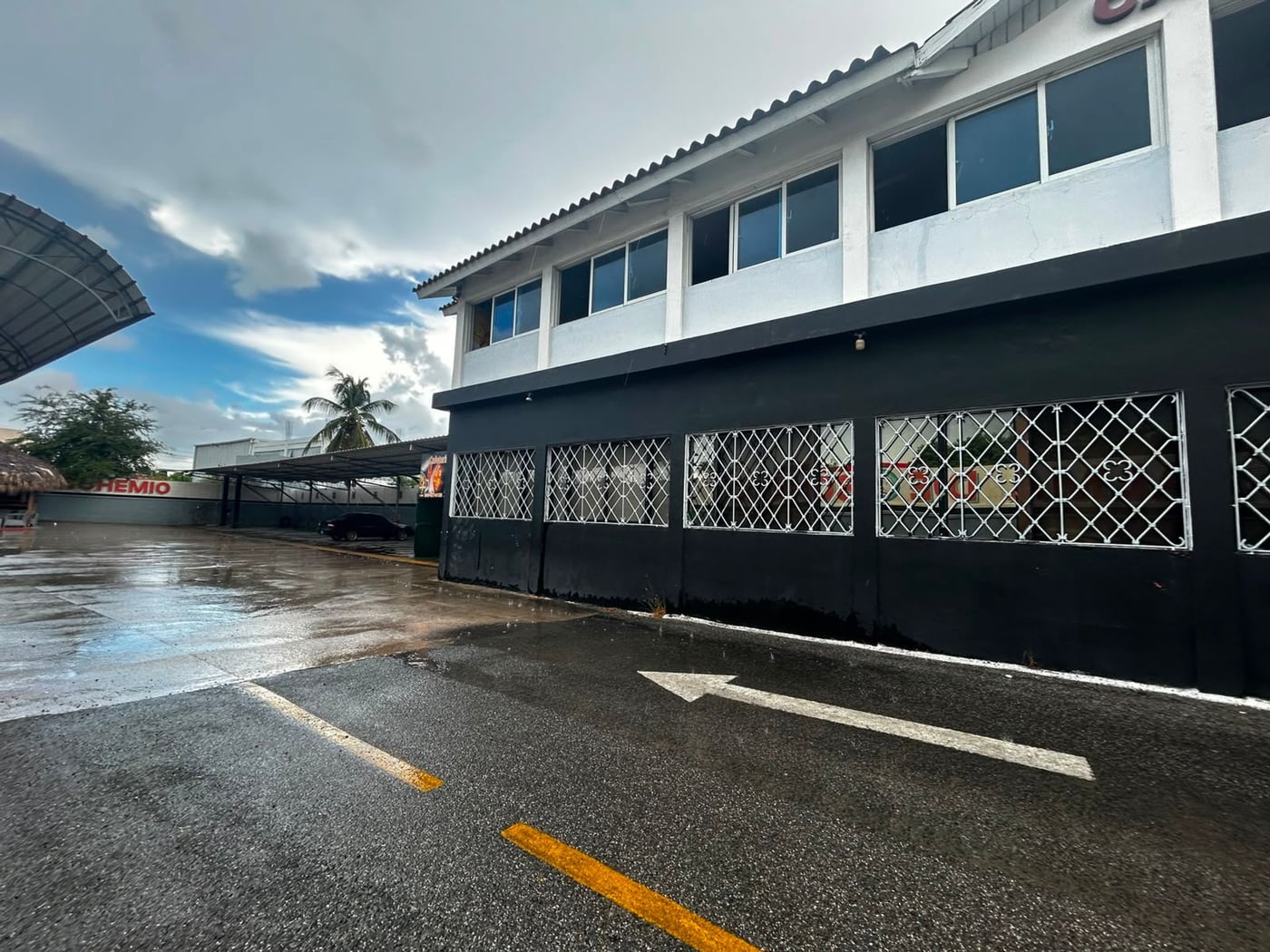 EDIFICIO COMERCIAL EN VENTA 1418 M² LA ROMANA – foto 2