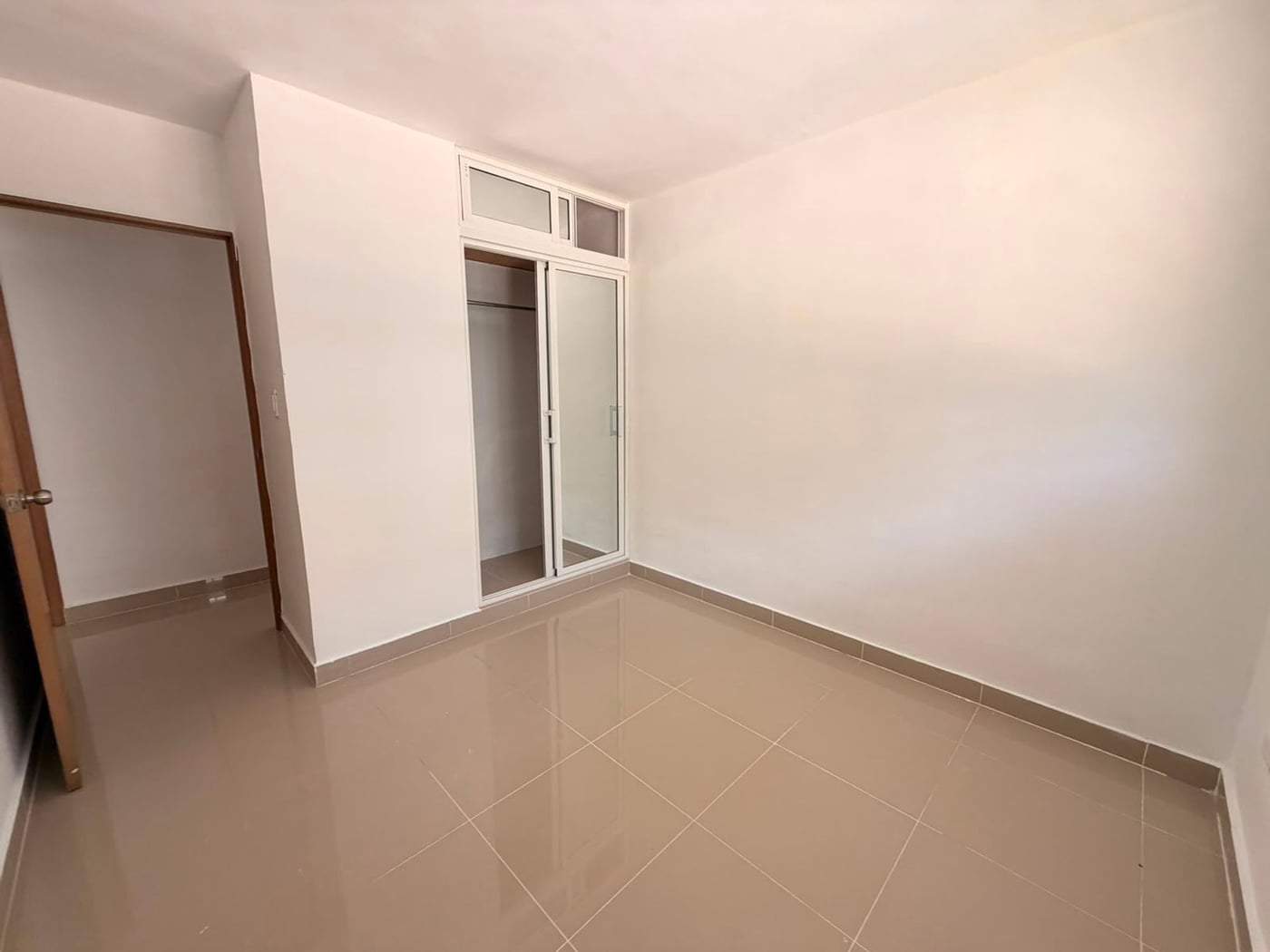 Apartamento en Alquiler – Altos de la Colombia – foto 8
