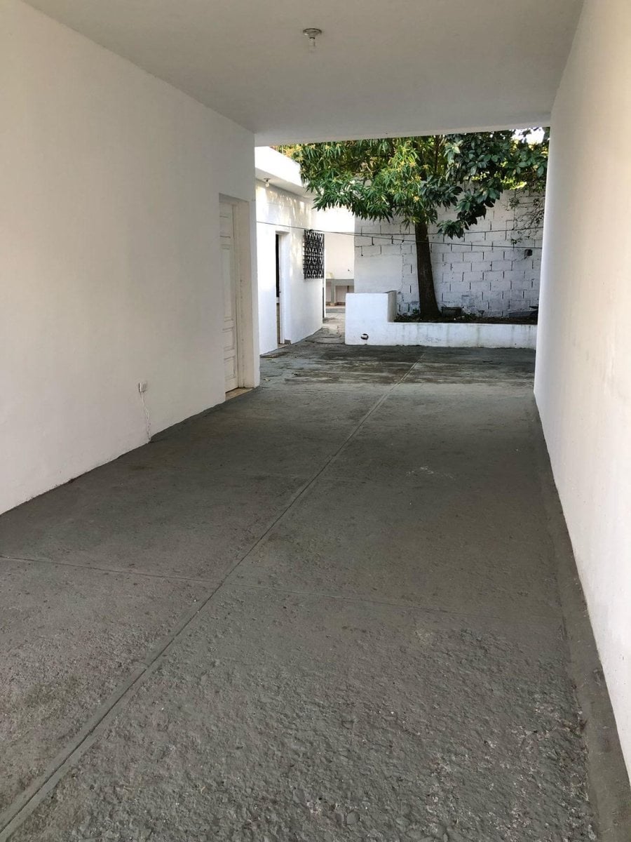 Local comercial en venta en Higüey, Centro del Pueblo – foto 5