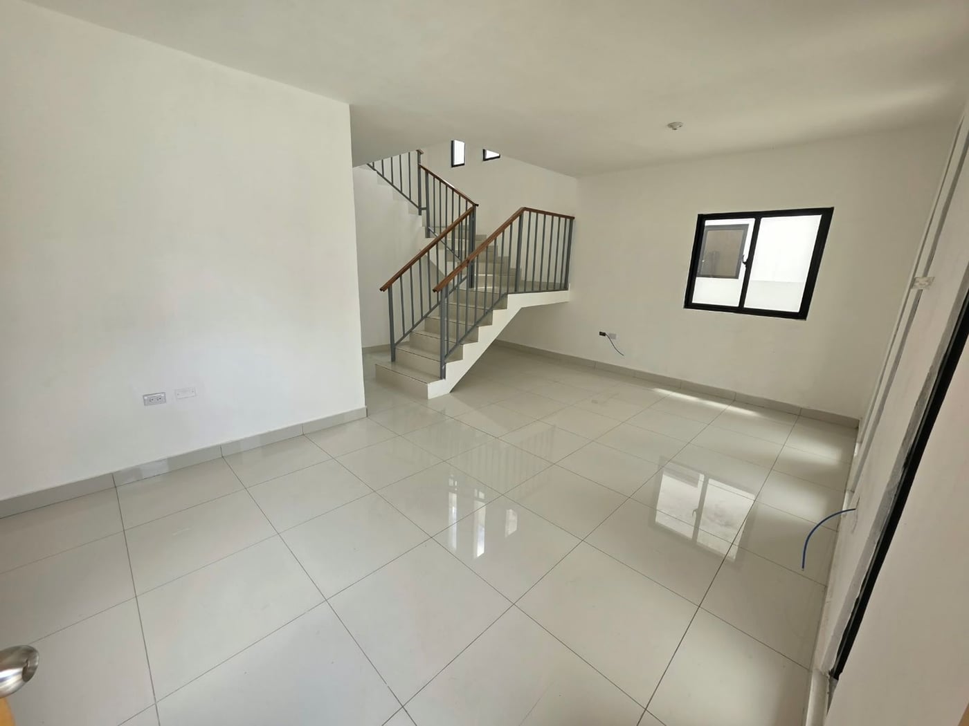 Vendo casa en Villas Naco, KM13 Autopista Duarte – foto 11