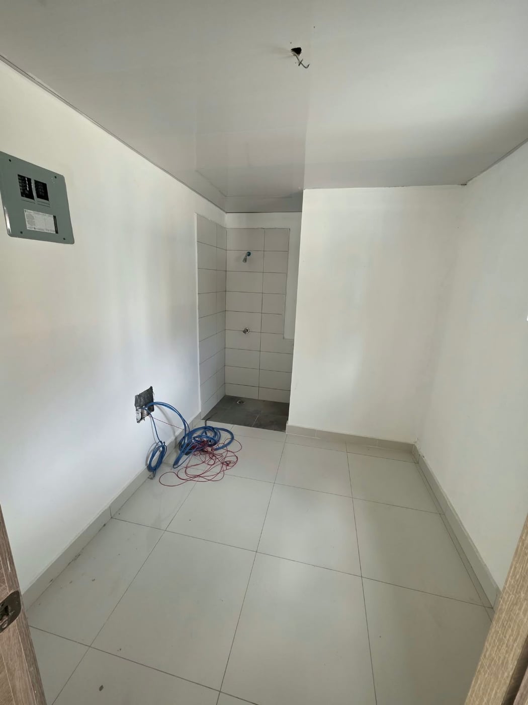 Vendo casa en Villas Naco, KM13 Autopista Duarte – foto 8
