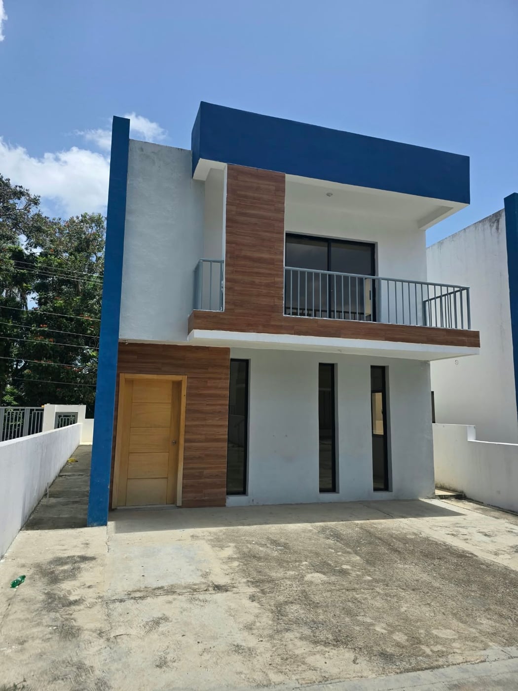 Vendo casa en Villas Naco, KM13 Autopista Duarte – foto 2