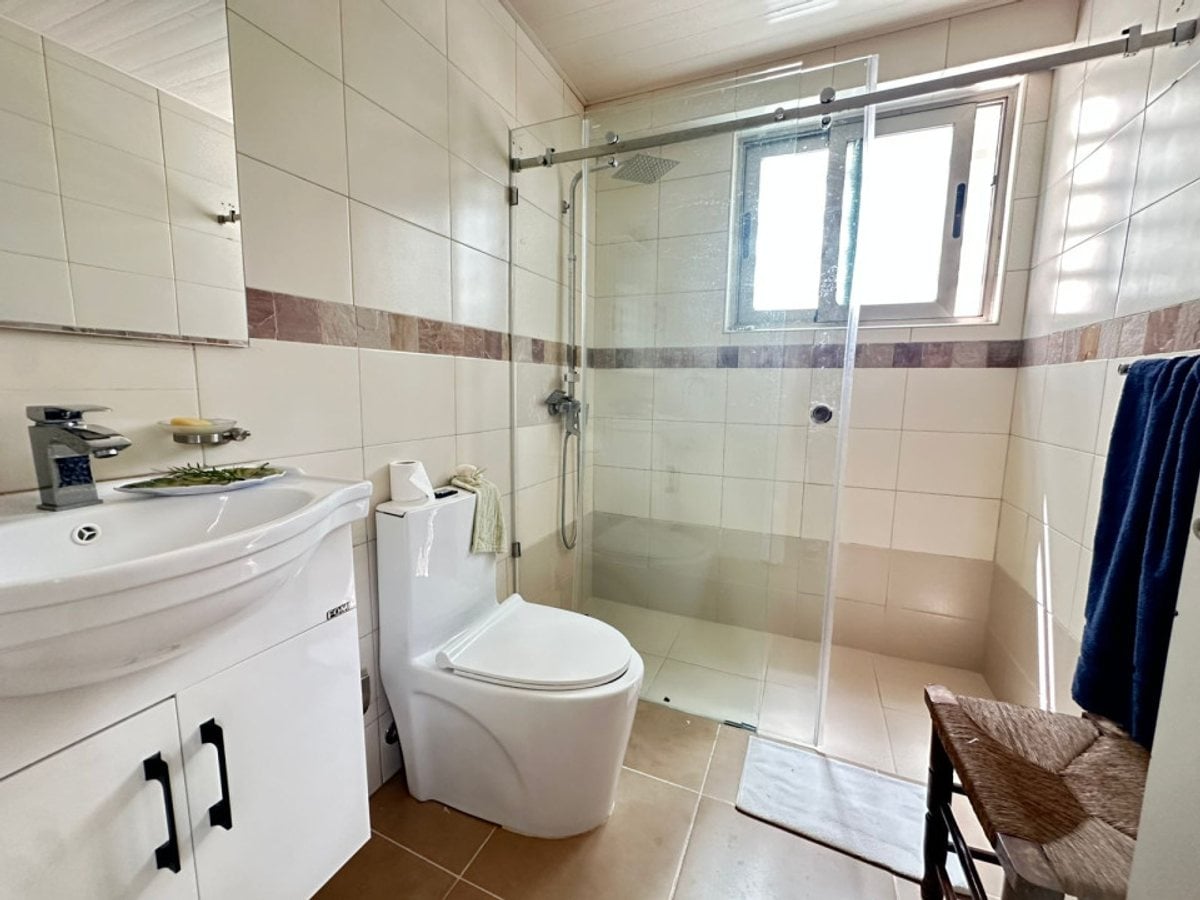 Apartamento amplio en venta en Santo Domingo – foto 5