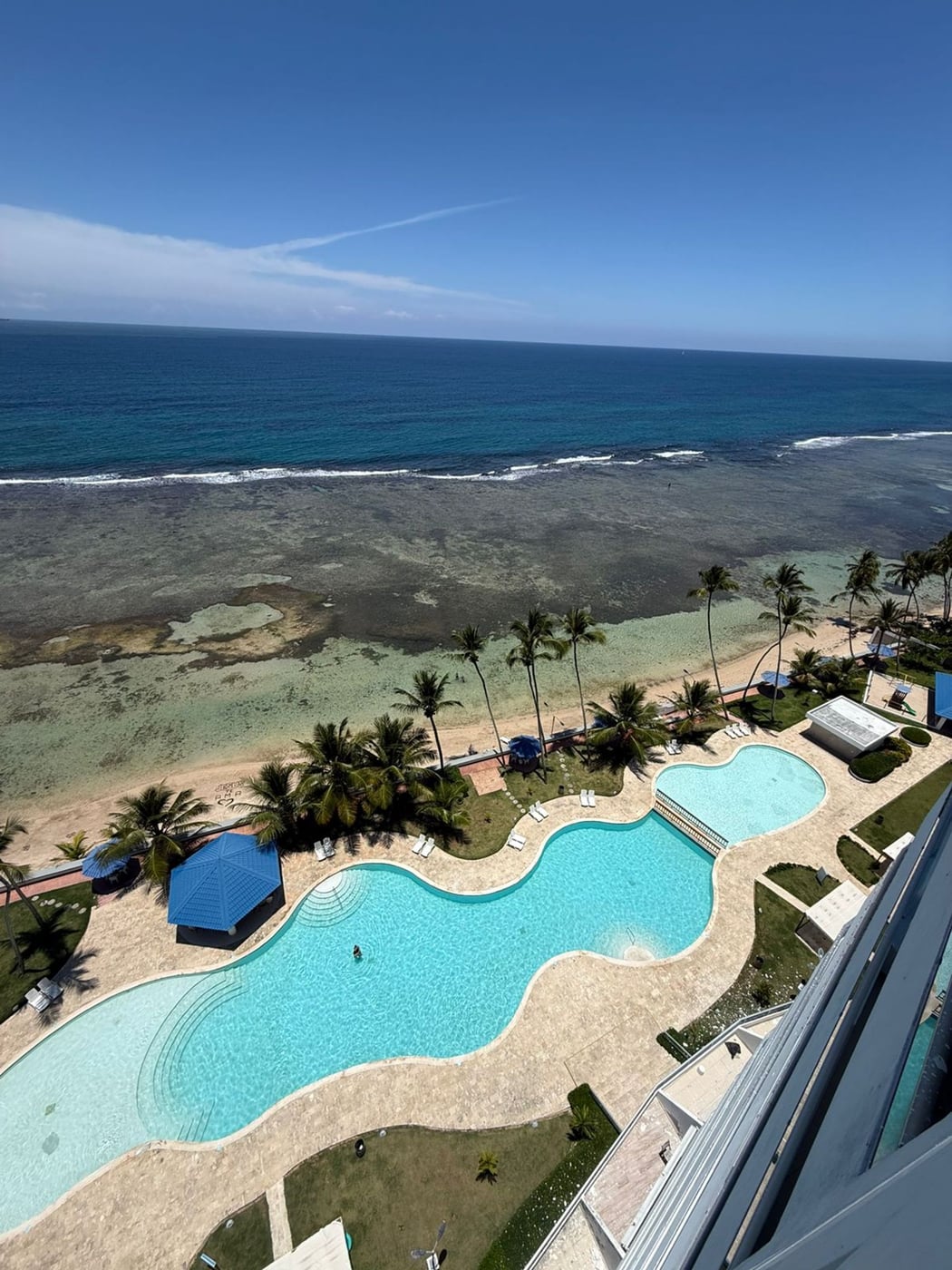 Apartamento frente al mar de 2 dormitorios en Juan Dolio – foto 1