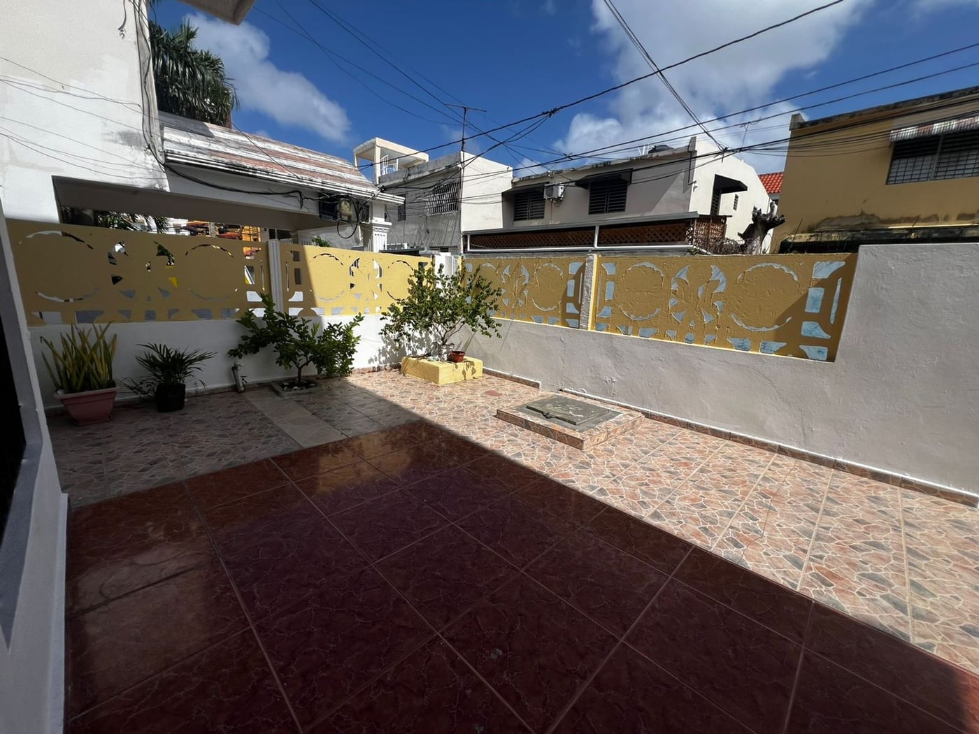 CASA DE VENTA DE 3 NIVELES EN ALMA ROSA I – foto 4