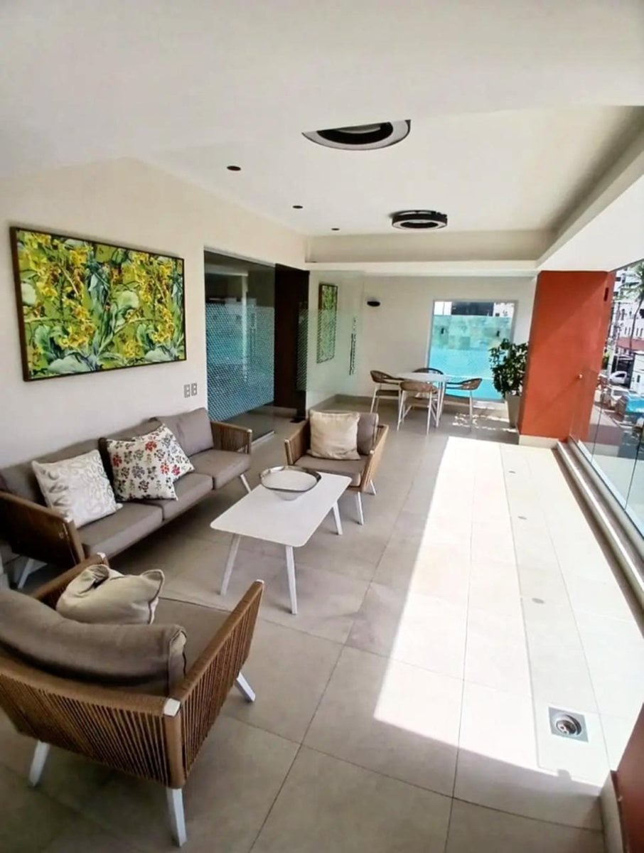 Piso alto de 2 habitaciones con vista frontal en Piantini – foto 9