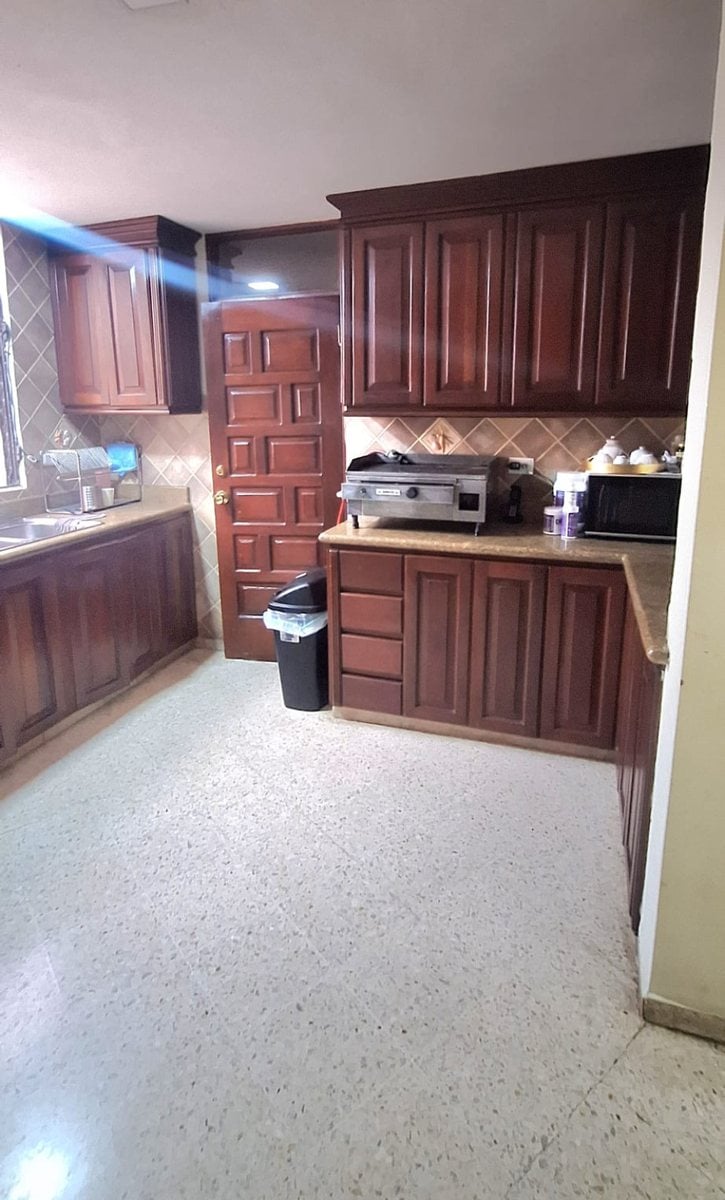 Casa en Los Restauradores, Santo Domingo – foto 10