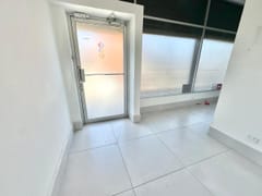 Local comercial en alquiler 165 m² herrera santo d – foto 5