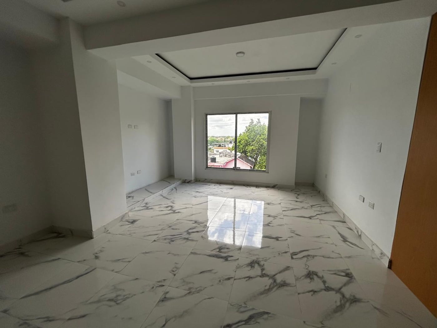 APARTAMENTO EN VENTA | MARAÑÓN II – foto 2
