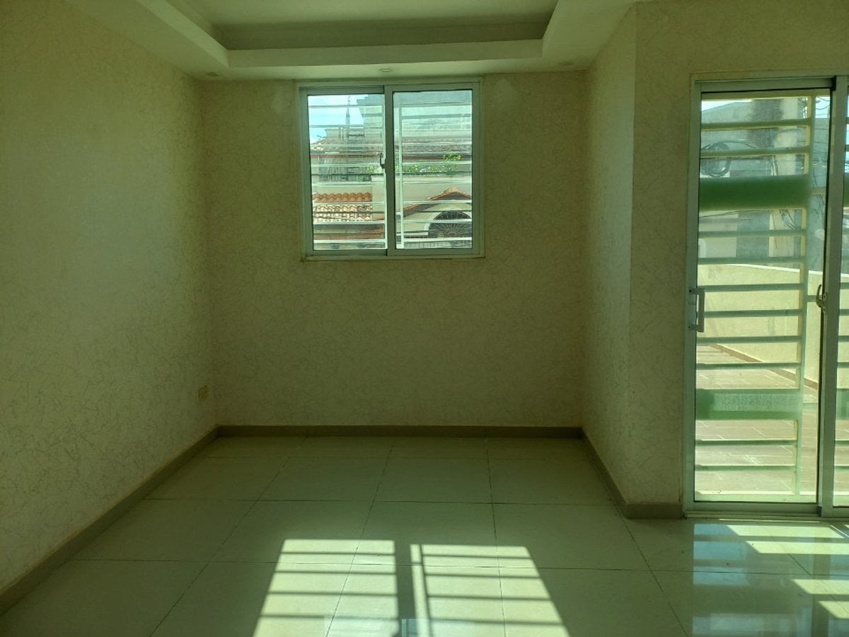 Apartamento En Residencial Nuevo Amanecer, Santo D – foto 10