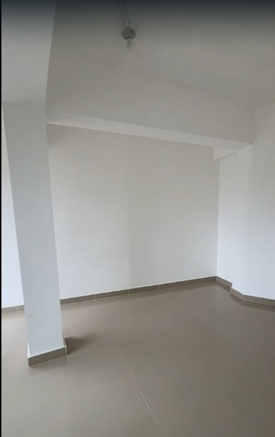 Local comercial en alquiler 15 m² cabecera santo d – foto 3