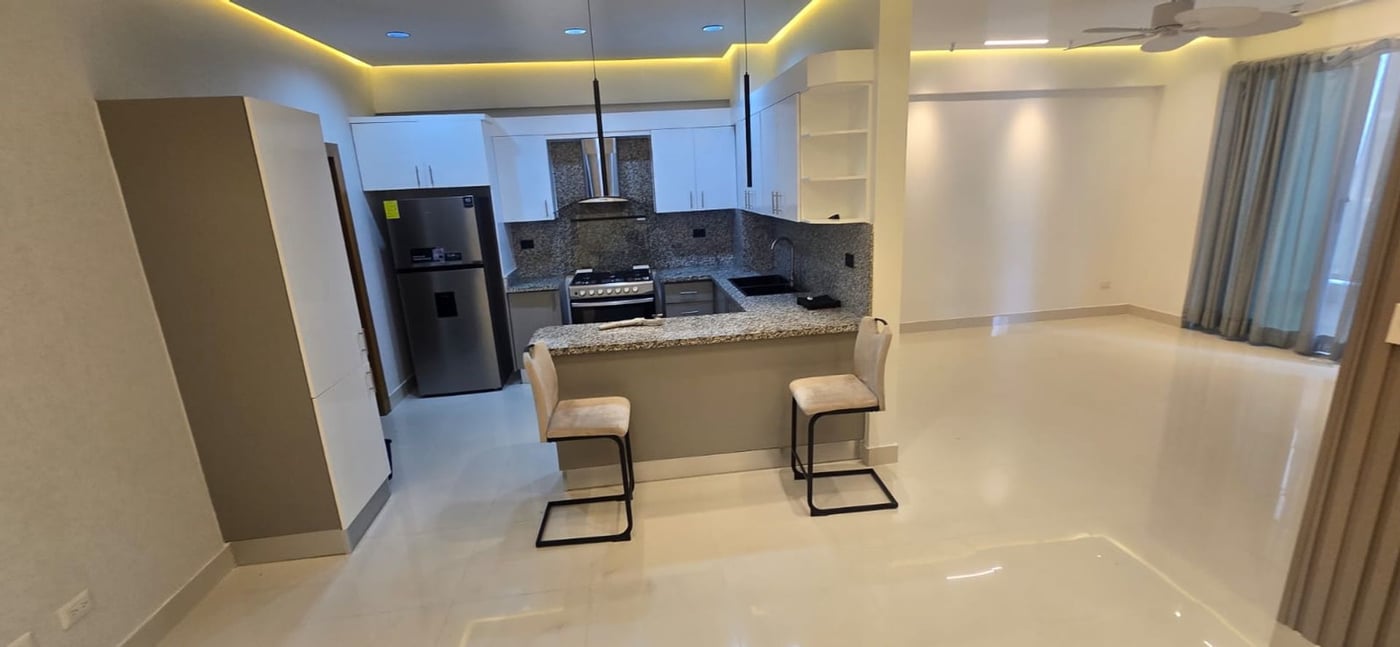 ALQUILER EN LA ESPERILLA CON LINEA BLANCA – foto 4