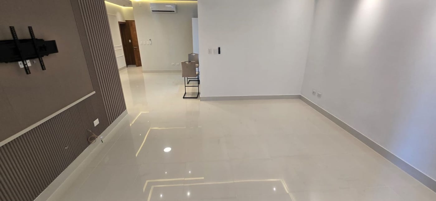 ALQUILER EN LA ESPERILLA CON LINEA BLANCA – foto 5