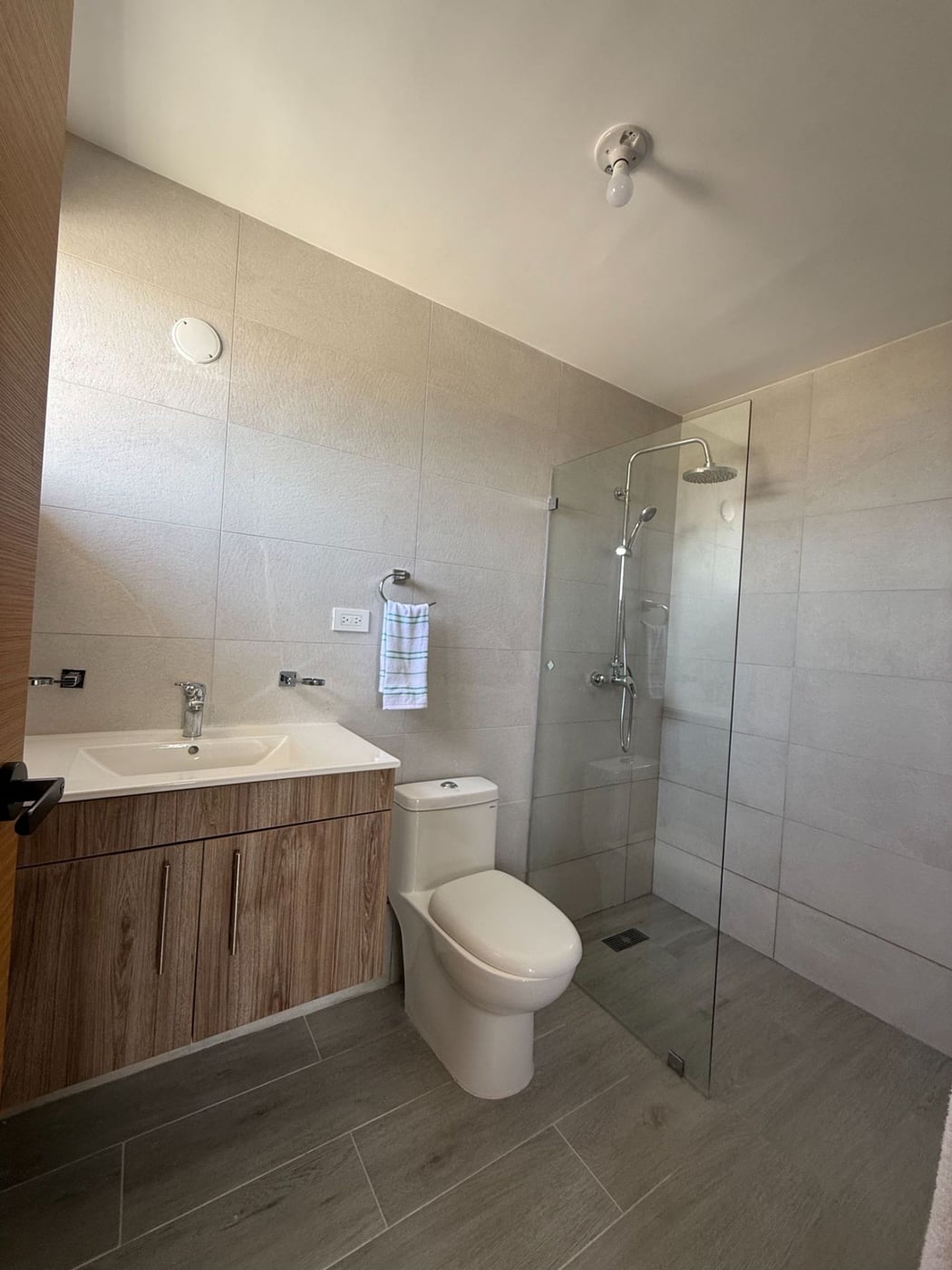 Apartamento Amueblado en Alquiler en Gazcue – foto 11