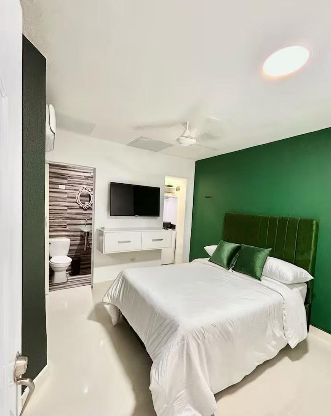 CASA DE HUESPEDES EN VENTA, ZONA COLONIAL – foto 7