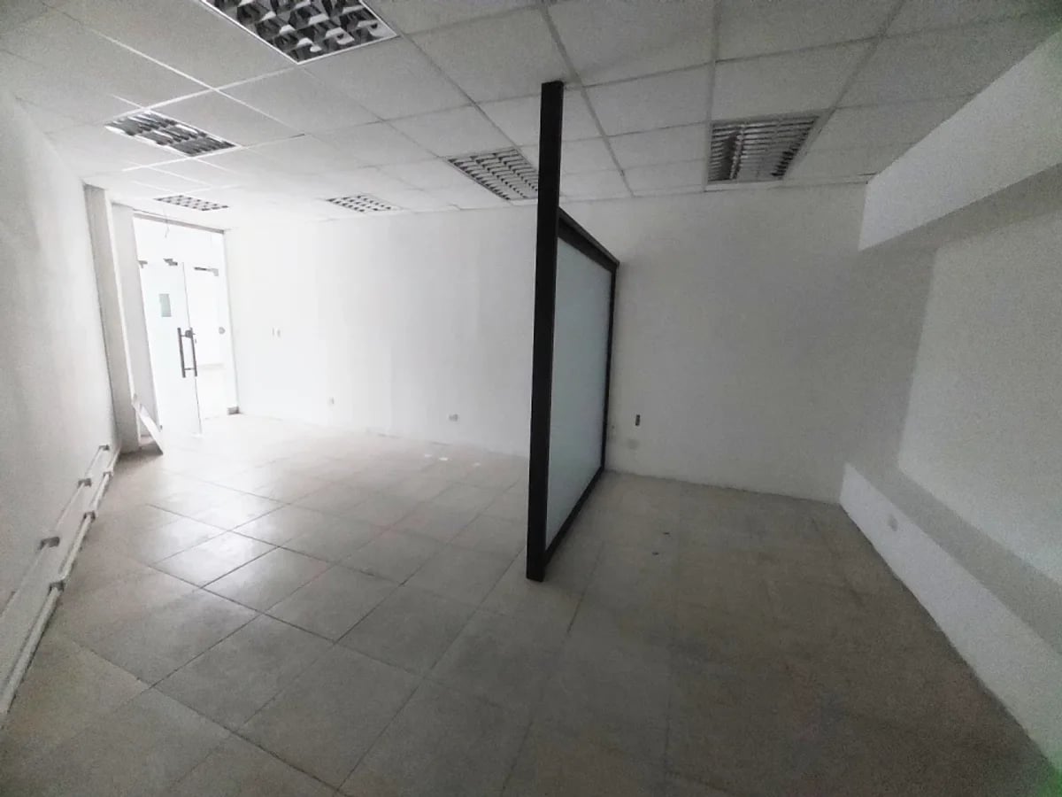 Local comercial en Arroyo Hondo – foto 2