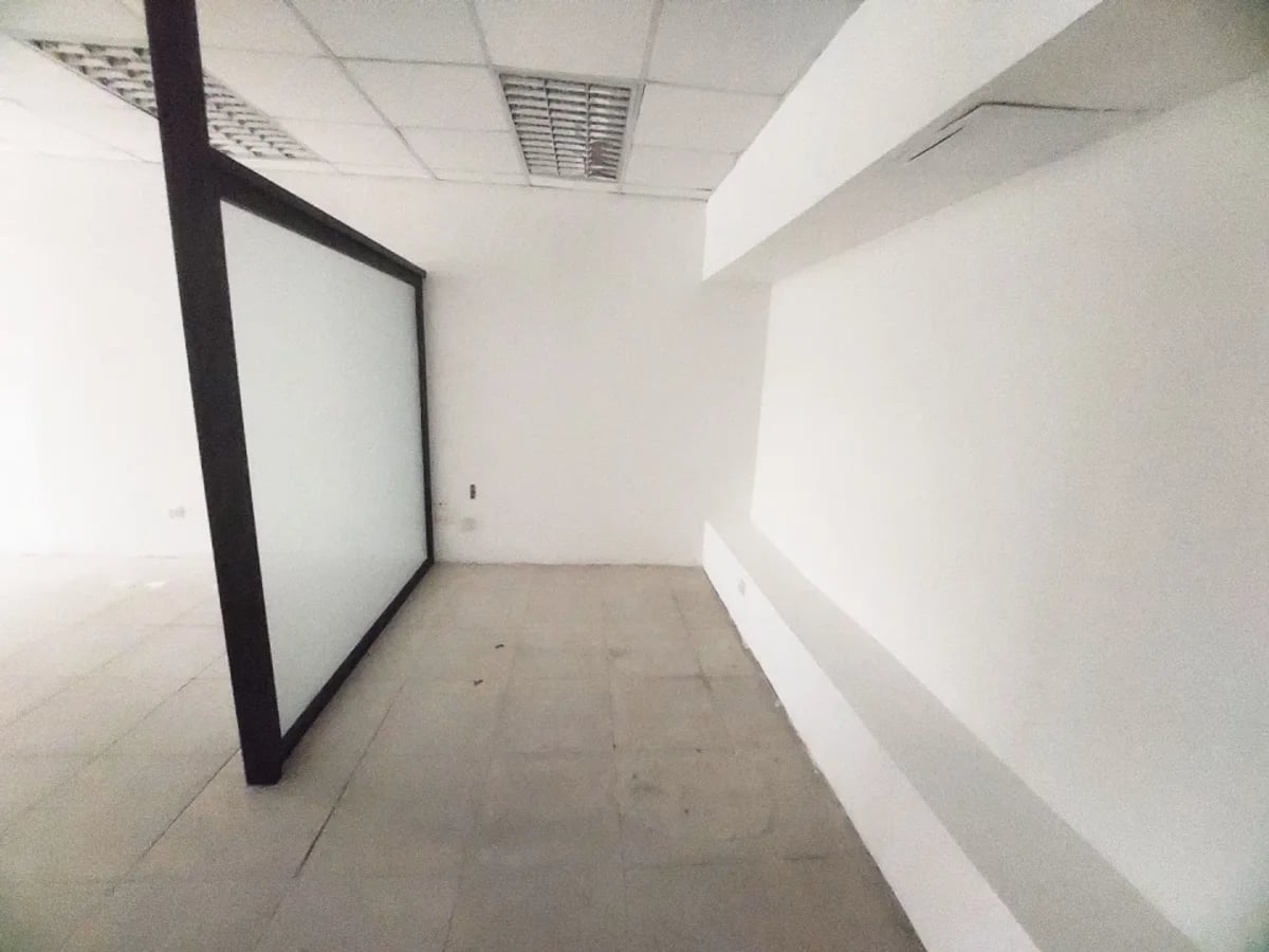Local comercial en Arroyo Hondo – foto 3
