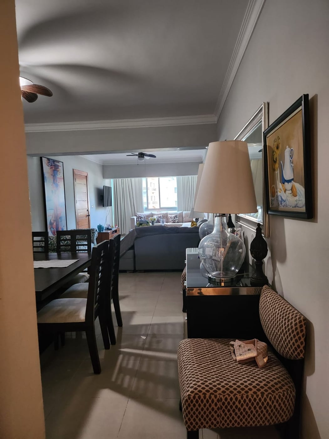 HERMOSO APARTAMENTO EN EVARISTO MORALES – foto 2
