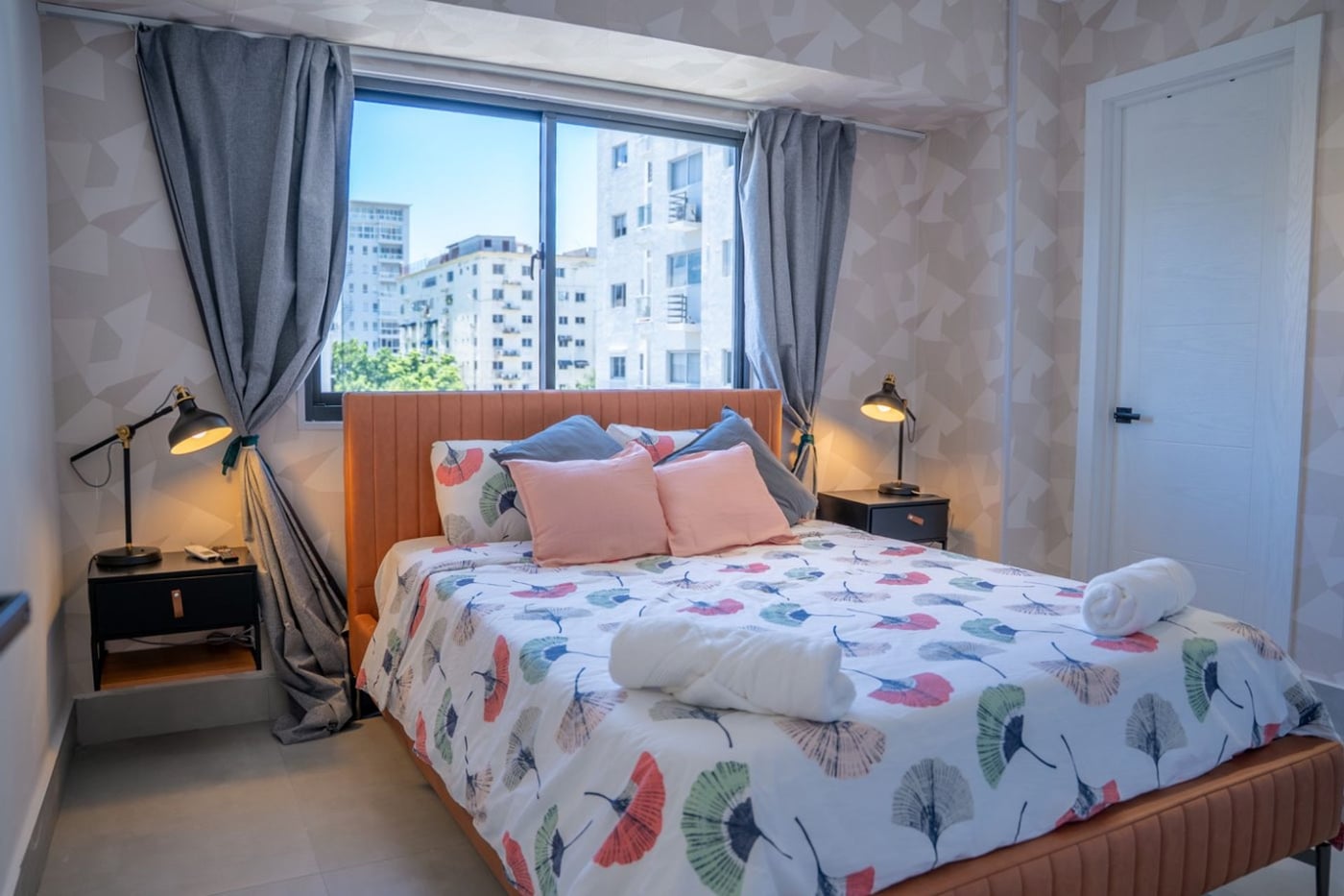 APARTAMENTO AMUEBLADO EN ALQUILER– EVARISTO MORALE – foto 10