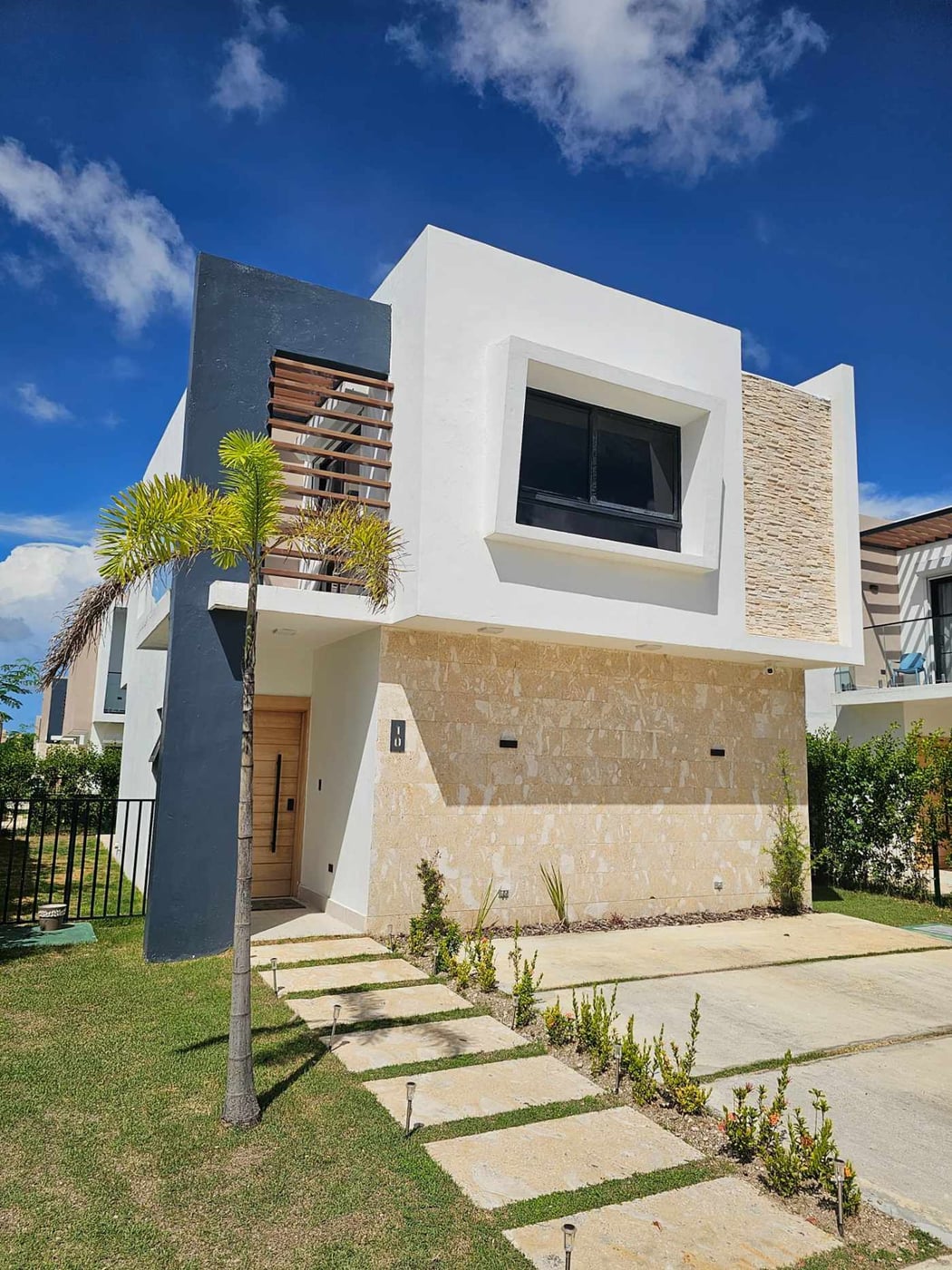 VILLA 3 HABITACIONES  AMOBLADA CON PISCINA – foto 2