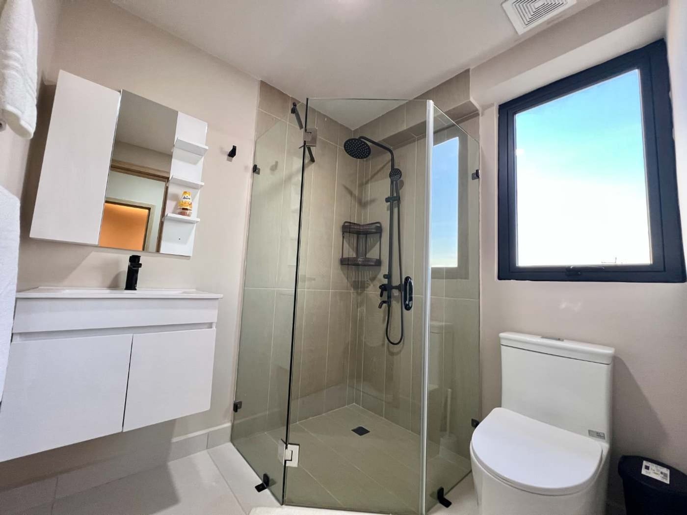 Apartamento 1 habitación amueblado ¡Nuevo! – foto 5