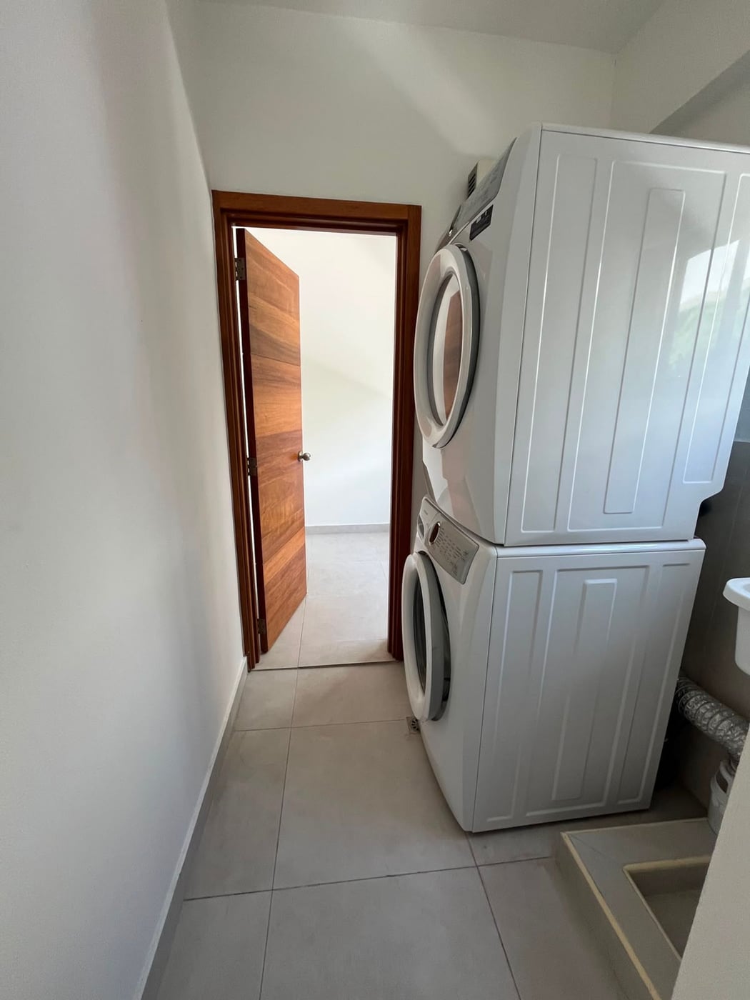 APARTAMENTO DE ALQUILER EN GAZCUE – foto 10