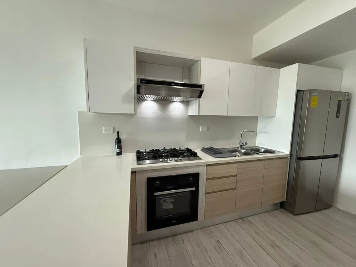 Apartamento Amueblado en venta. La Julia – foto 3