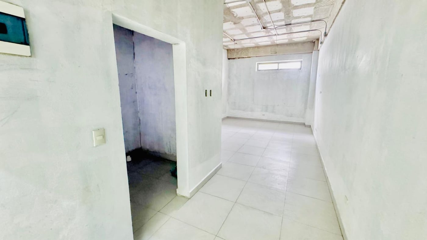 Local Comercial en Alquiler, VistaCana – foto 2