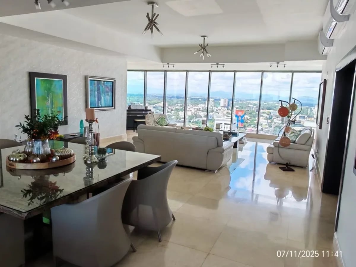 Penthouse amueblado en Piantini, Santo Domingo – foto 1