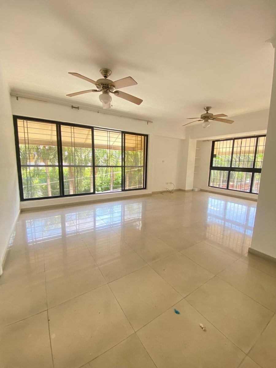 Aquiler apartamento 2do piso en Naco – foto 1