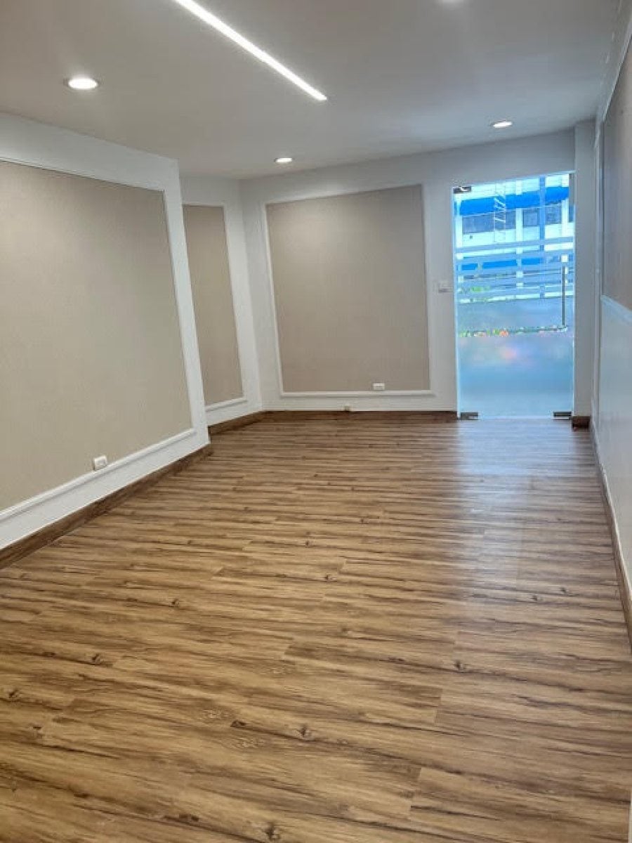 Local comercial en Alquiler en Paraíso – foto 1