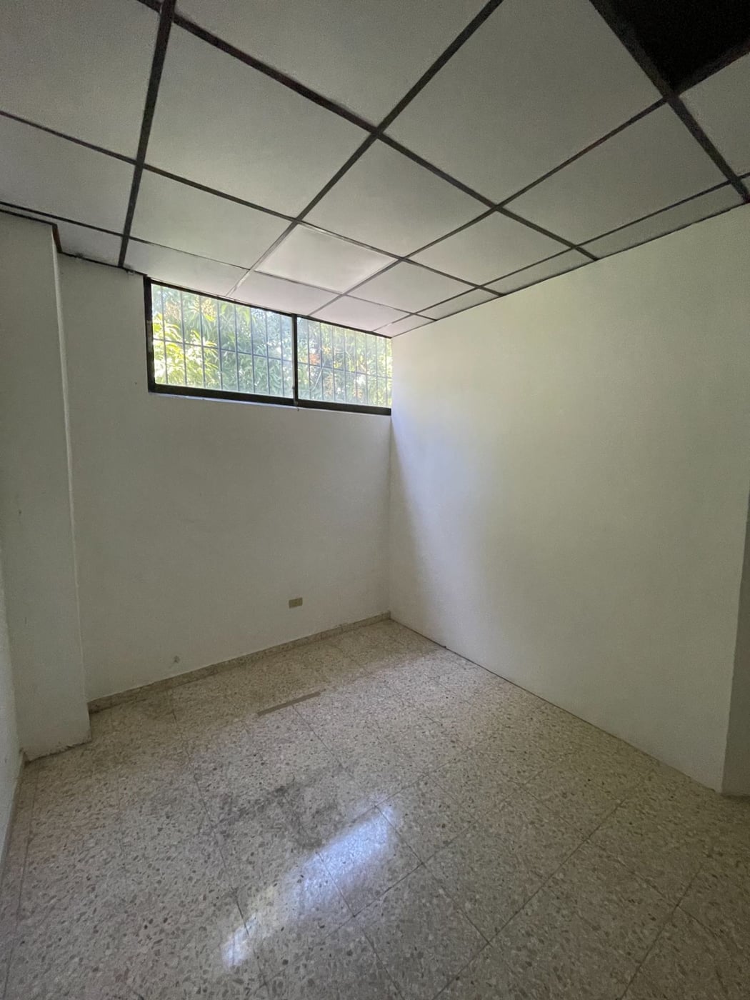 Locales en Alquiler en Plaza Comercial – foto 5