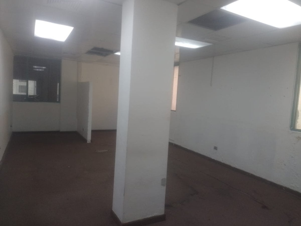 Local Comercial en Alquiler en La Julia – foto 8