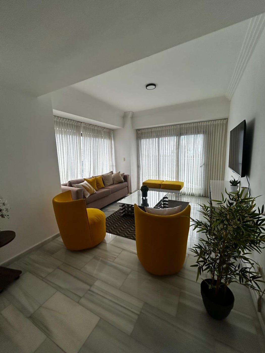 Apartamento totalmente amueblado en La Esperilla – foto 3