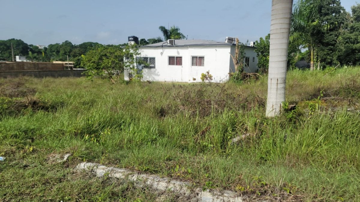 Terreno en venta – foto 1