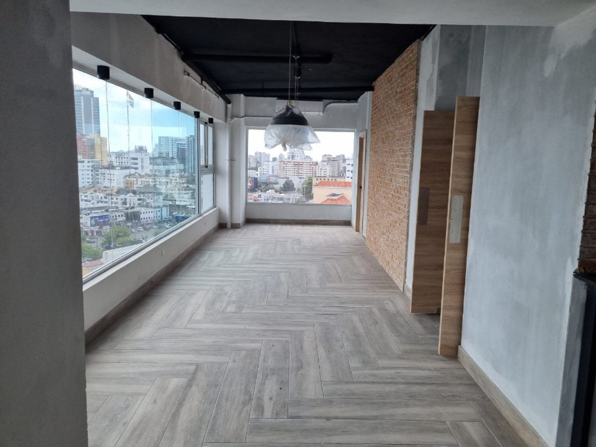 Local Comercial En Ensanche Serralles, Santo Domin – foto 3