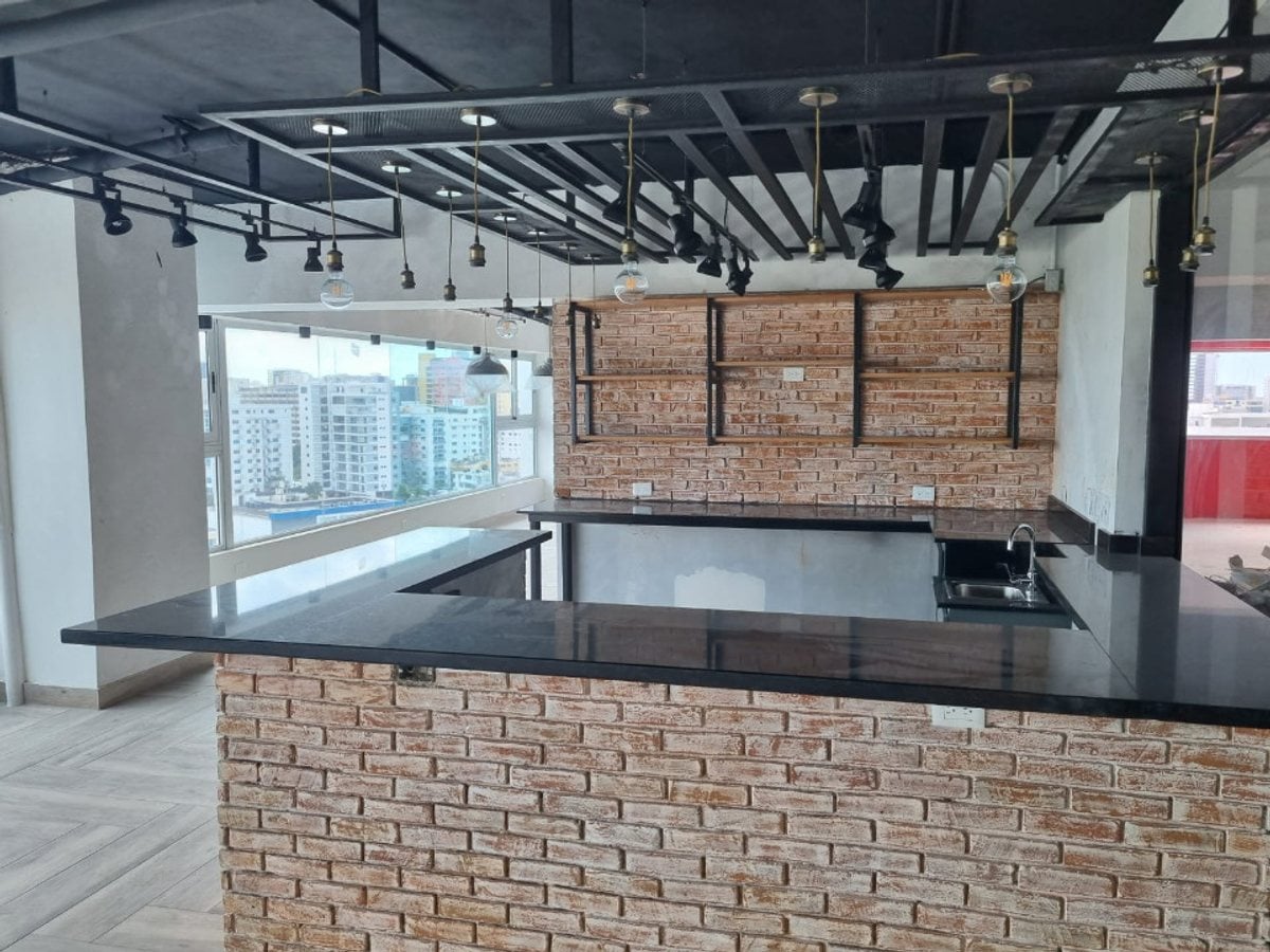 Local Comercial En Ensanche Serralles, Santo Domin – foto 2