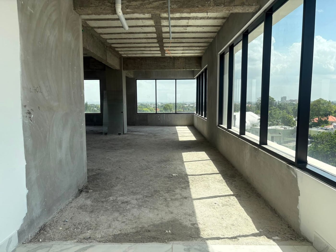 Oficina en alquiler av los proceres – foto 1