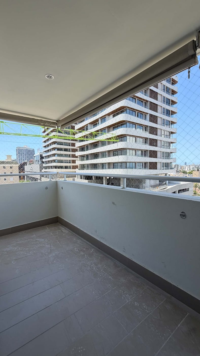 Apto alquiler LInea Blanca Piantini piso alto – foto 9