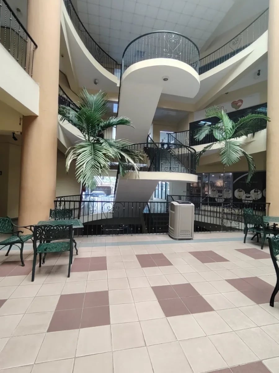 Local Comercial en Gazcue, Santo Domingo – foto 8