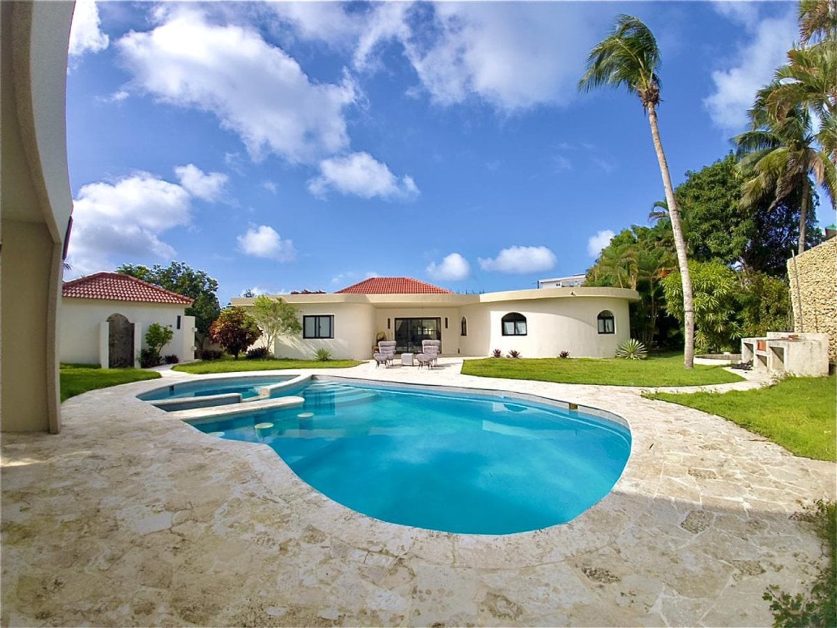 Villa con Amplio Terreno en Cabarete – foto 2