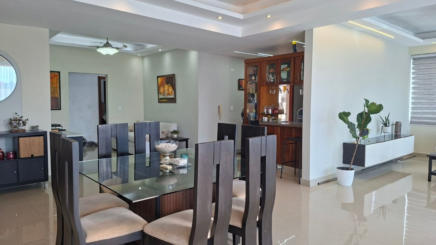 Amplio apartamento 2do piso terraza Distrito Nac. – foto 5