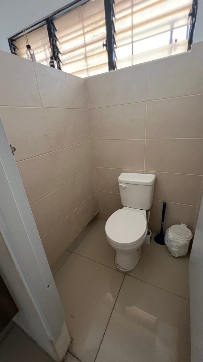 Oficina en Villa Juana, Santo Domingo – foto 11