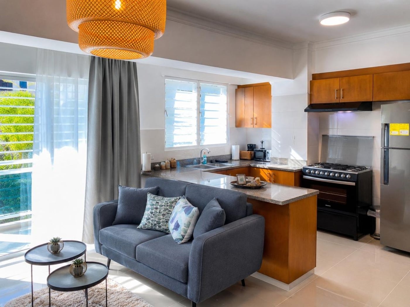 Alquilo Apartamento Amueblado en Gazcue – foto 1