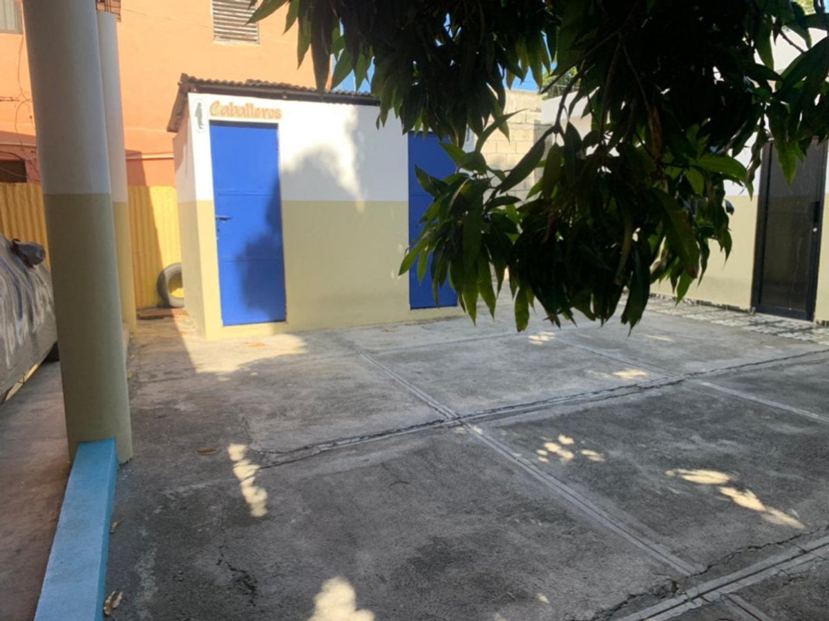LOCAL COMERCIAL EN VENTA 300 M² BANÍ PERAVIA – foto 1