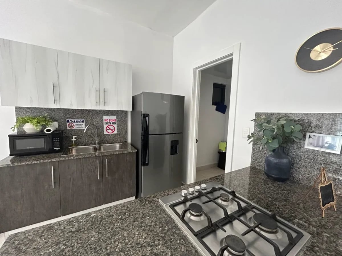Apartamento en Evaristo Morales, Santo Domingo – foto 8